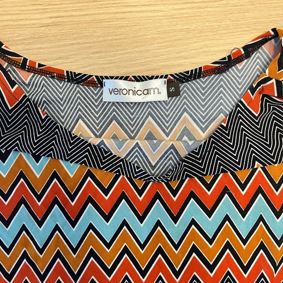 EUC! VERONICA M Womens Dress sz sm, open shoulders, flattering forgiving waist - Picture 3 of 9